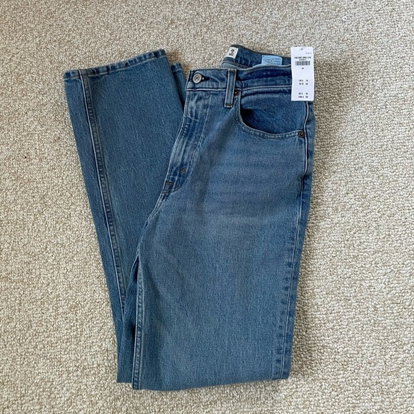 Ultra high rise straight leg jean - Picture 2 of 6